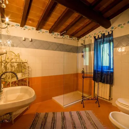 Fattoria Montalbano Alloggio per agriturismo *